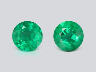 Pair of Vivid green emeralds in round cut 2.34 carats, Zambia  photo
