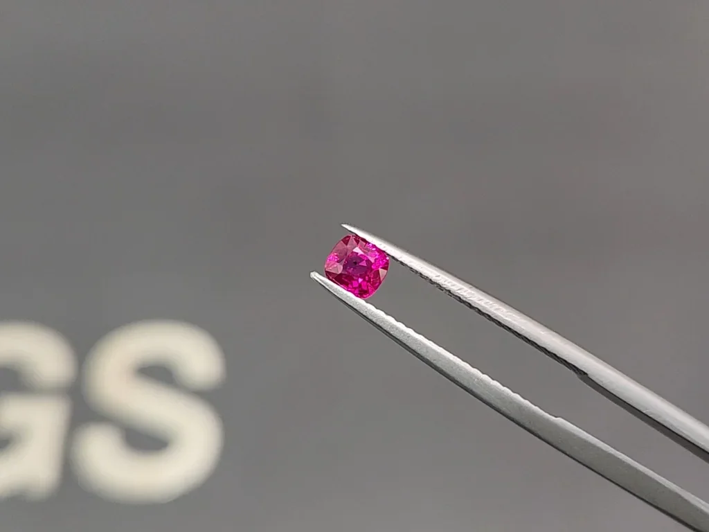 Unheated red ruby in cushion cut 0.50 carats, Burma (Mogok) Image №3