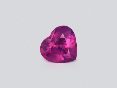 Unheated pink sapphire effect of rutile silk heart shape 1.06 carats, Sri Lanka photo
