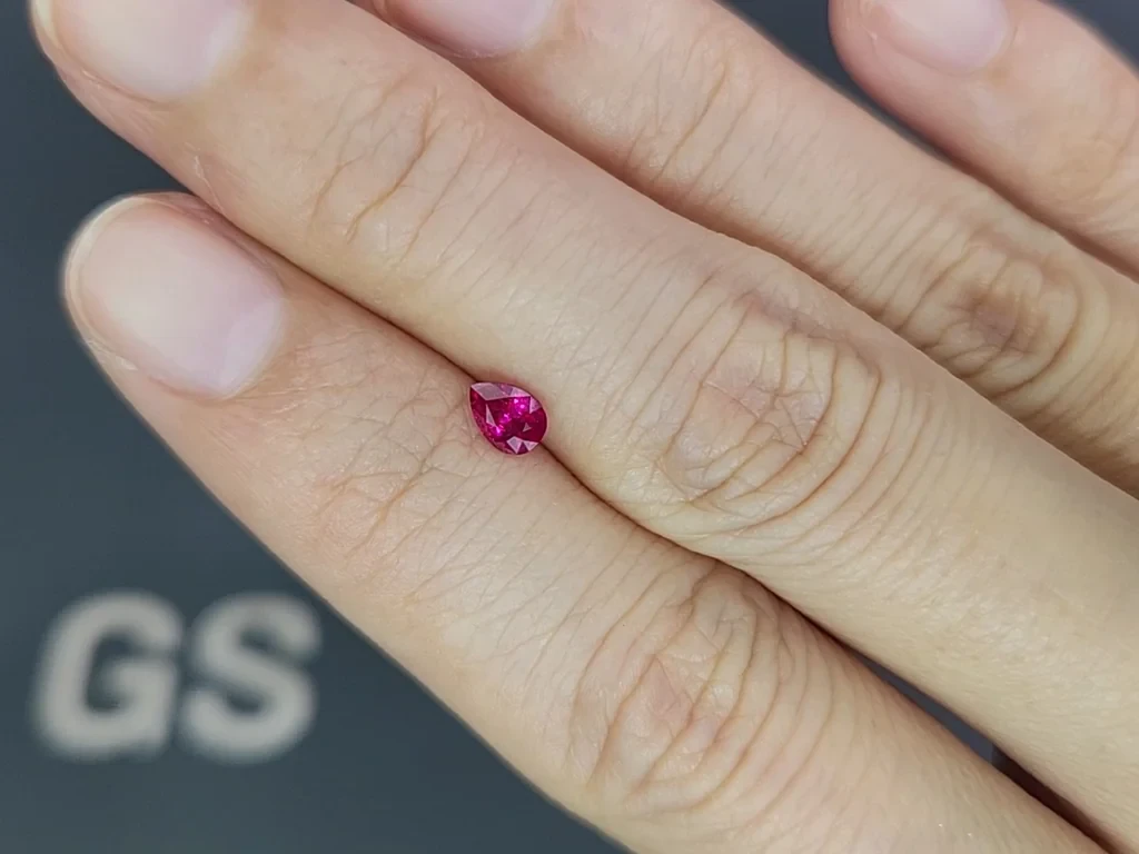 Unheated ruby Pigeons Blood pear cut 0.40 carats, Burma  Image №2