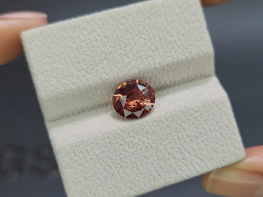 Sapphire Padparadscha oval cut 3.29 carats, Sri Lanka Image №4