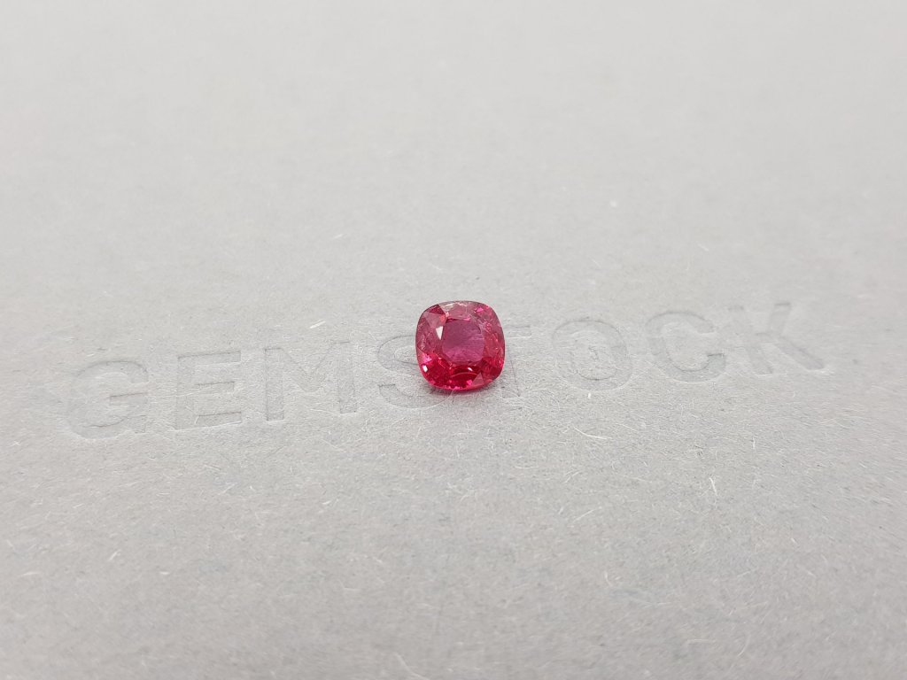 Cushion cut red spinel 0.97 ct, Burma Image №2