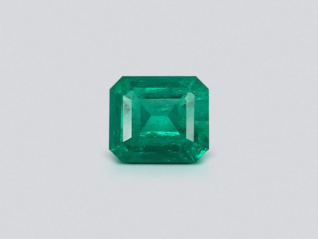 Intense emerald from Colombia 0.93 ct, Vivid Green Image №1