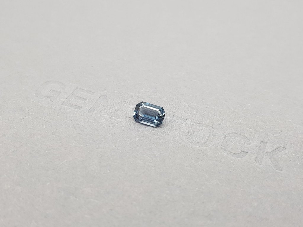 Bluish gray octagon cut spinel 0.53 ct Image №4