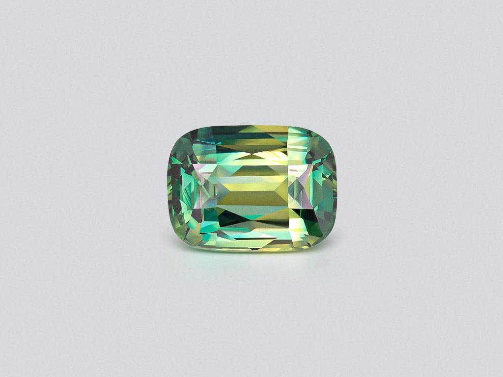 Rare unheated bi-color sapphire in cushion cut 6,20 carats, Tanzania Image №1