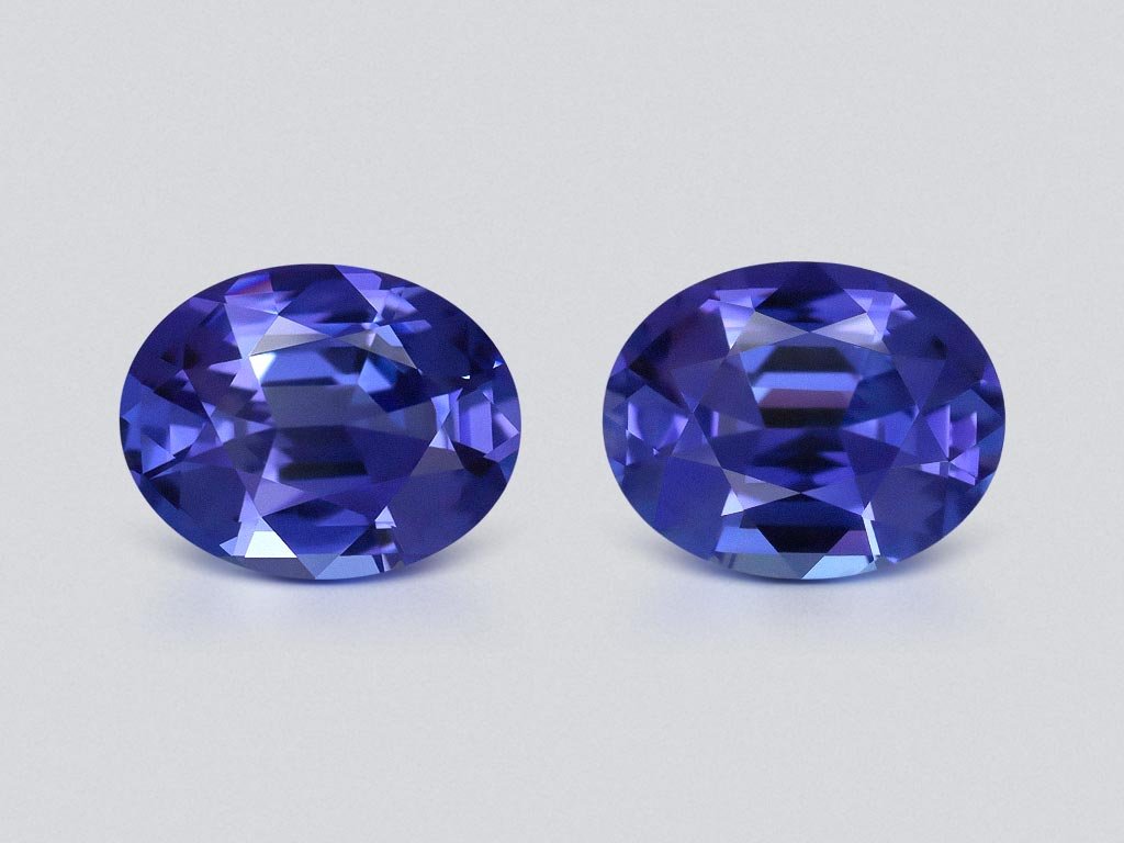 Pair of oval cut blue tanzanites 8.80 carats, Tanzania Image №1