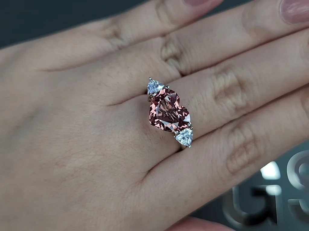Pink orange spinel heart shape 4.00 carats, Burma Image №5