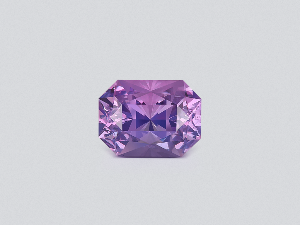 Unheated purple sapphire radiant cut 4.61carats, Sri Lanka Image №1