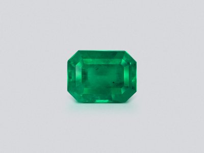 Emerald Intense green octagon cut 1.88 carats, Colombia photo