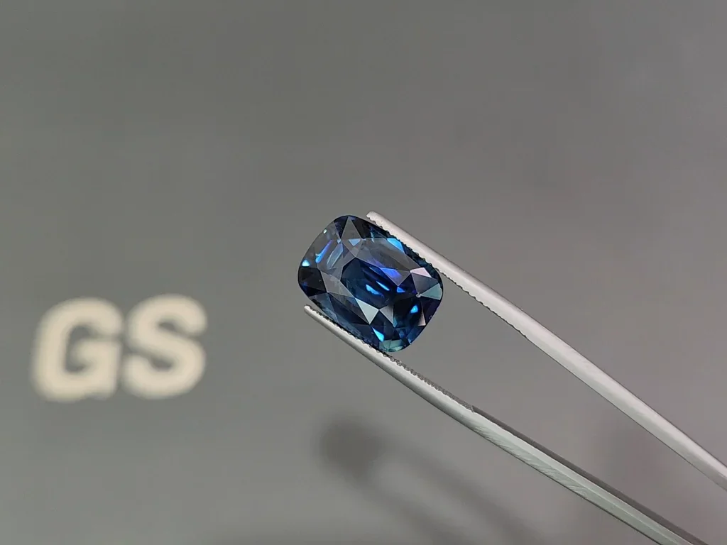 Unheated sapphire Teal cushion cut 14.09 carats, Sri Lanka (GRS) Image №3