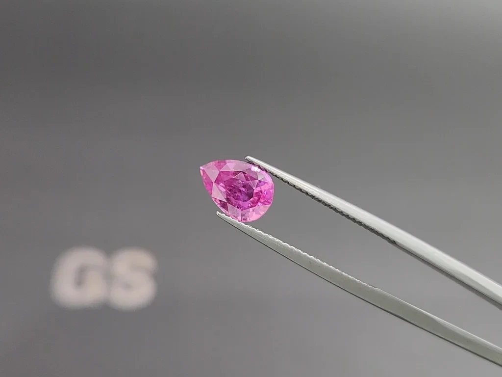 Unheated pink sapphire pear cut 2.02 carats, Madagascar Image №3