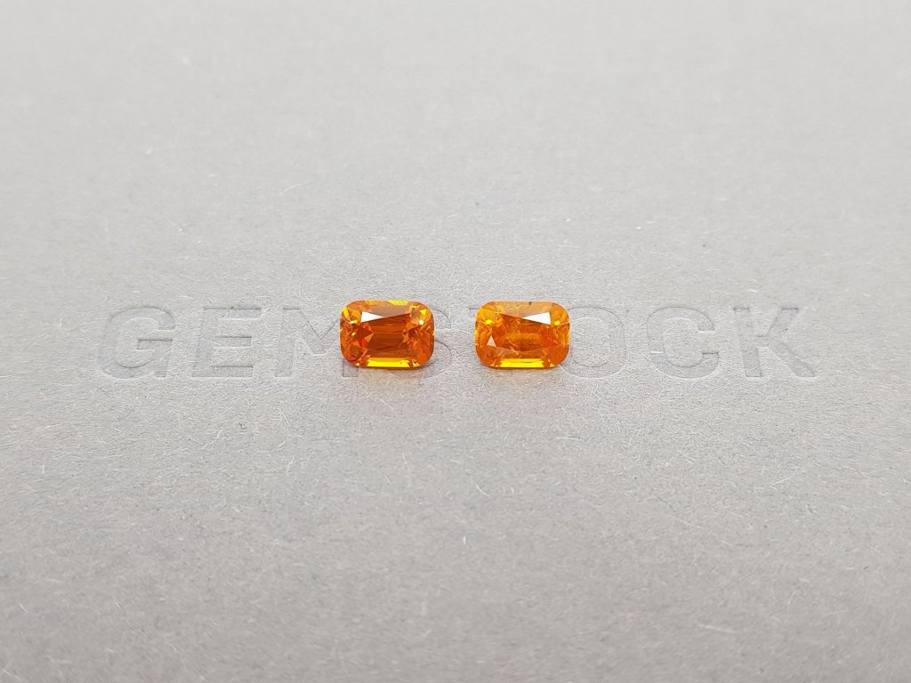 Pair of Cushion cut Fanta Spessartines 2.10 ct, Nigeria Image №1
