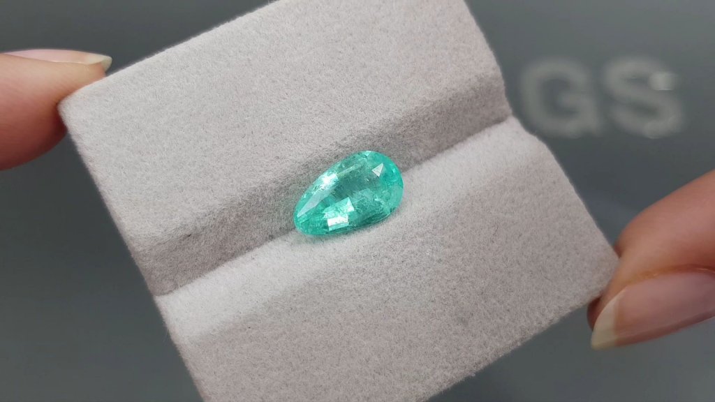 Neon Paraiba pear cut 2.40 carats, Mozambique Image №3
