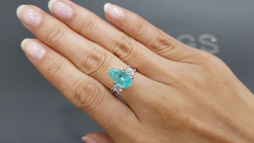 Neon Paraiba pear cut 2.40 carats, Mozambique Image №4