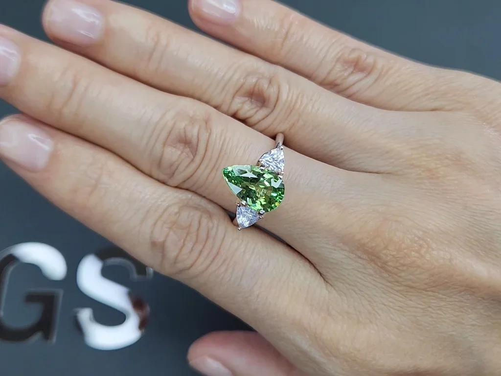 Vibrant green grossular garnet in pear cut 3.12 carats, Tanzania  Image №5