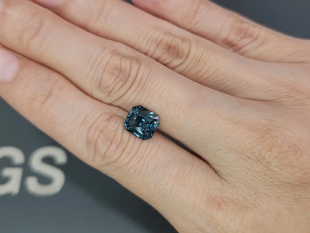 Unheated sapphire Teal radiant cut 3.02 carats, Sri Lanka Image №2