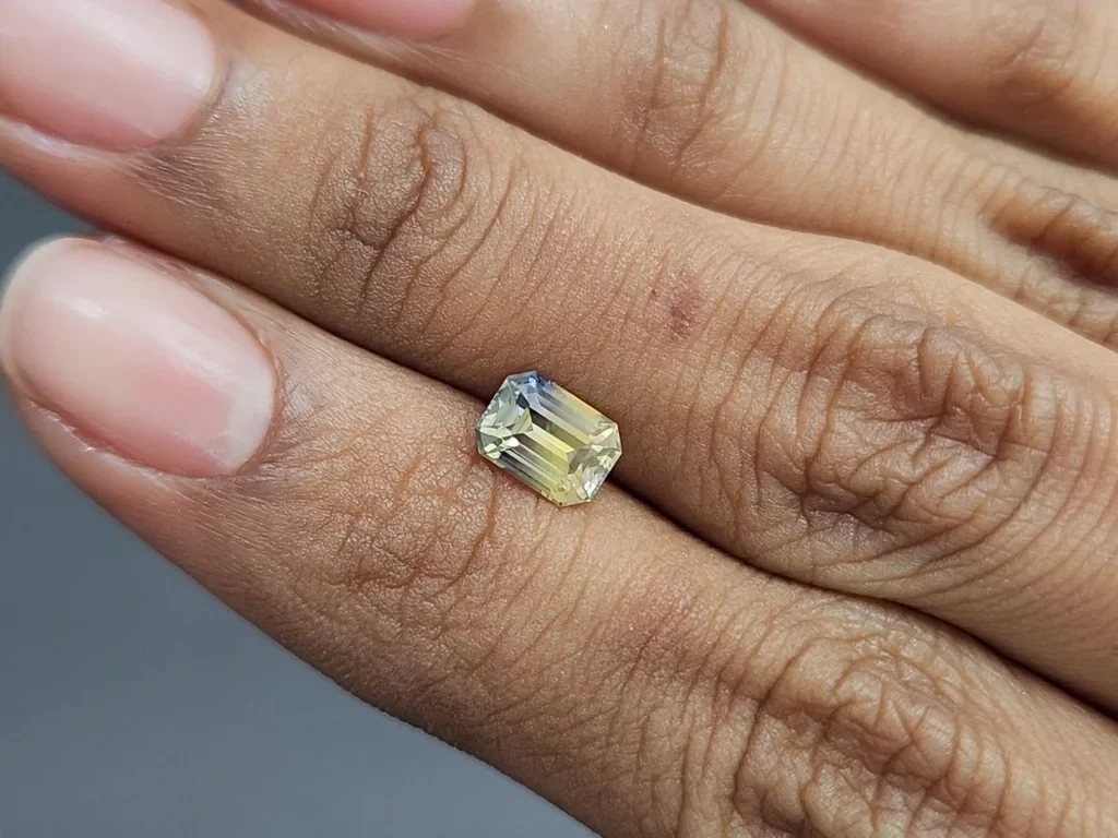 Sapphire Bi-color octagon cut 1.24 carats, Sri Lanka Image №2