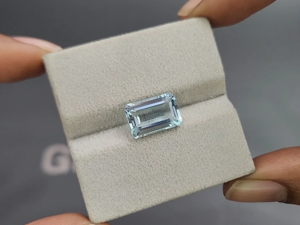 Aquamarine octagon cut  4.00 carats, Madagascar  Image №4