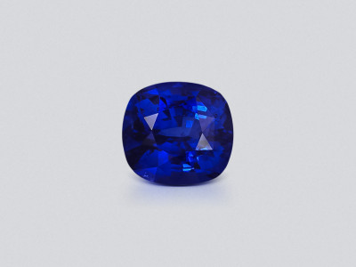 Sapphire Royal Blue cushion cut 6.00 carats, Sri Lanka photo