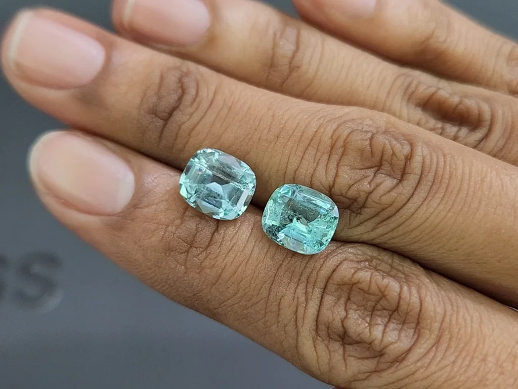 Pair of aquamarines cushion cut 5.25 carats, Madagascar  Image №2