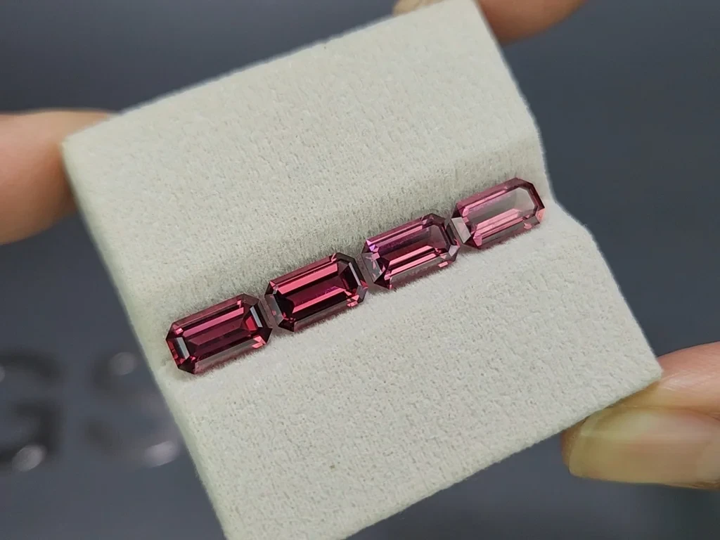 Set of garnets rhodolite octagon cut 3.74 carats, Madagascar Image №5