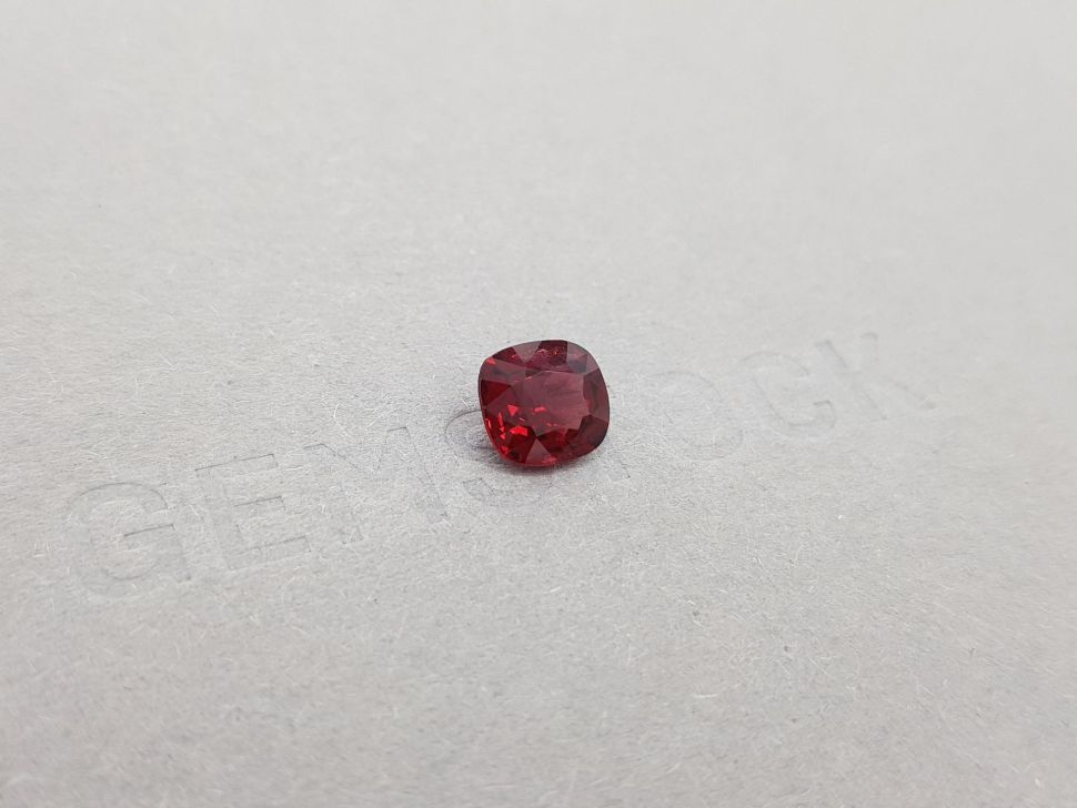 Red spinel store