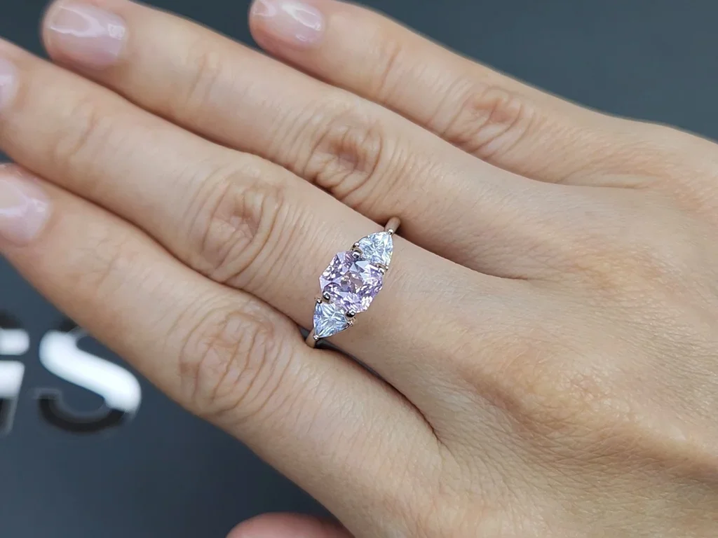 Unheated Baby pink sapphire in radiant cut 1.65 carats, Sri Lanka Image №5