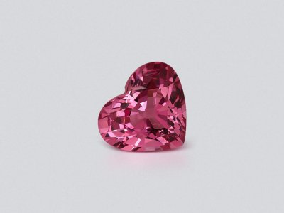 Spinel Vivid Pink heart shape 2.29 carats, Burma photo