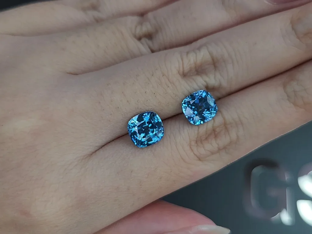Pair of blue zircons  cushion cut 6.73 carats, Cambodia Image №2