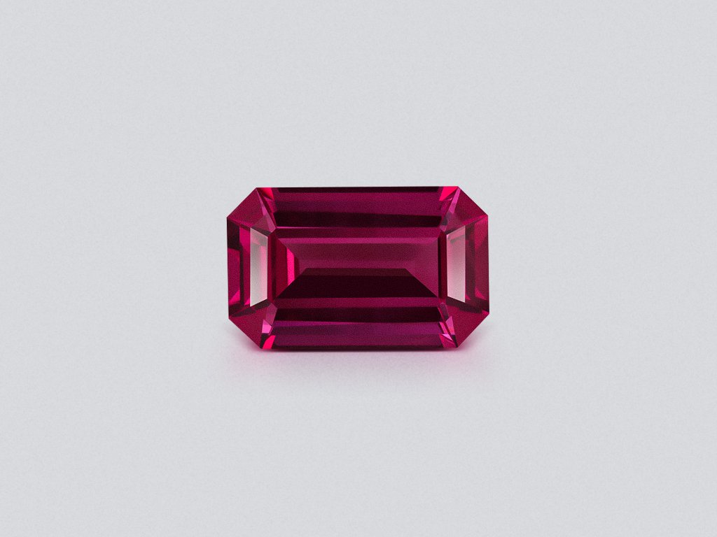 Spinel Mahenge Vibrant pink red octagon cut 3.61 carats, Tanzania Image №1