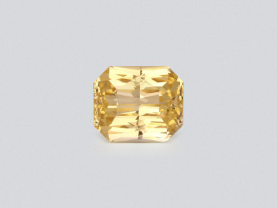Unheated sapphire Pastel Yellow radiant cut 10.25 carats, Sri Lanka photo
