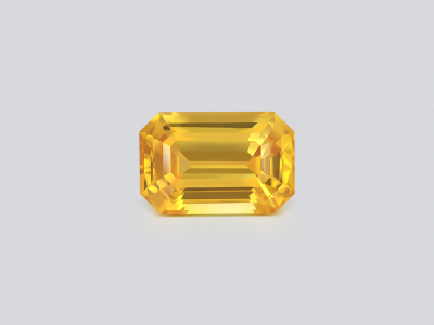 Sapphire Vivid Yellow octagon cut 5.01 carats, Sri Lanka photo