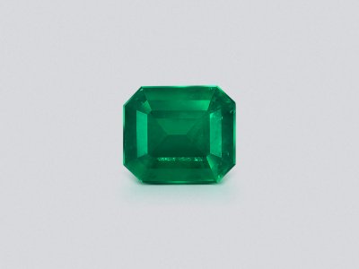 Emerald Intense Green octagon cut 2.29 carats, Colombia photo