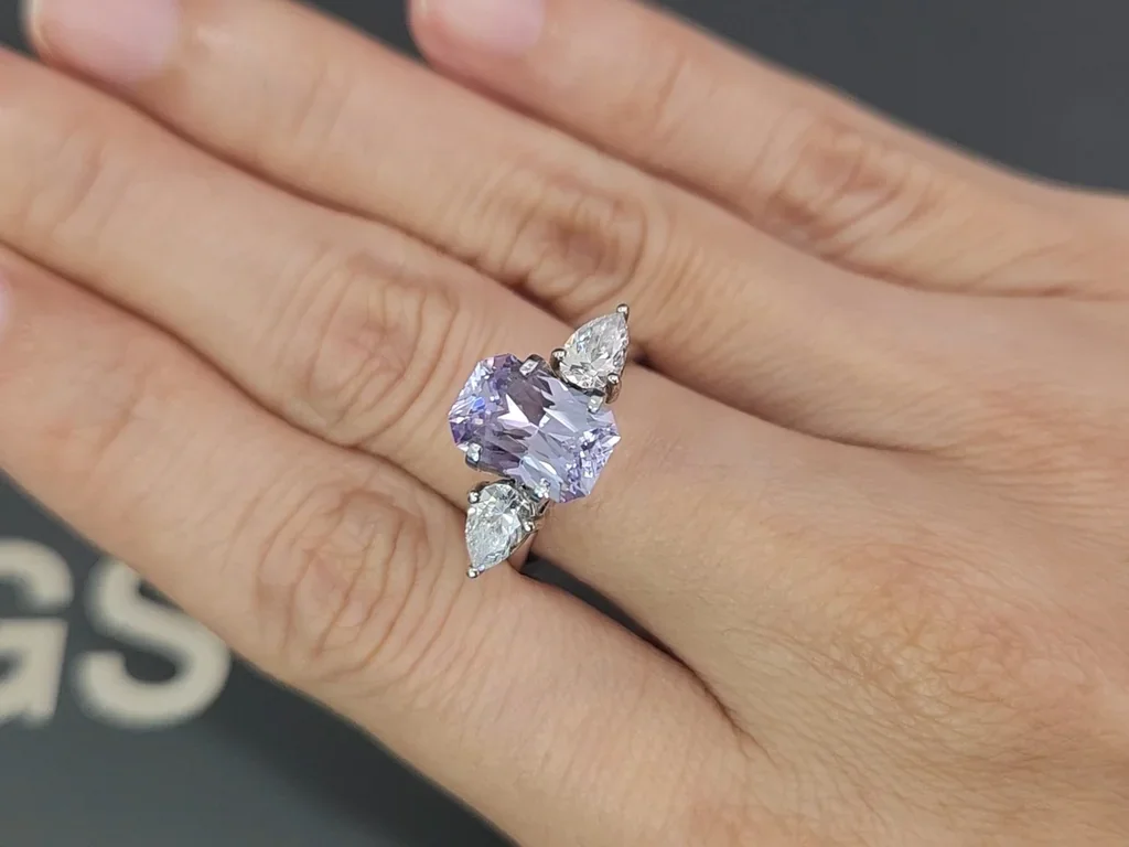 Unheated violet sapphire radiant cut 3.54 carats, Sri Lanka Image №5