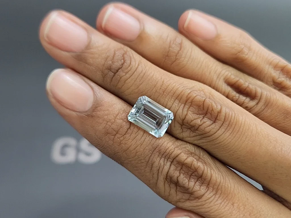 Aquamarine octagon cut 3.85 carats, Madagascar  Image №2