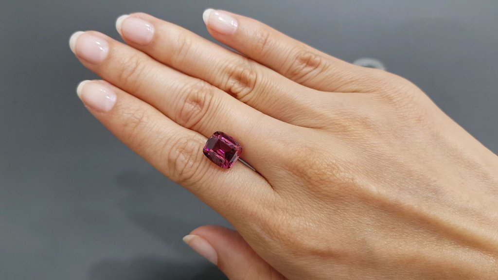 Intense pink rubellite 6.03 carats, Nigeria Image №2