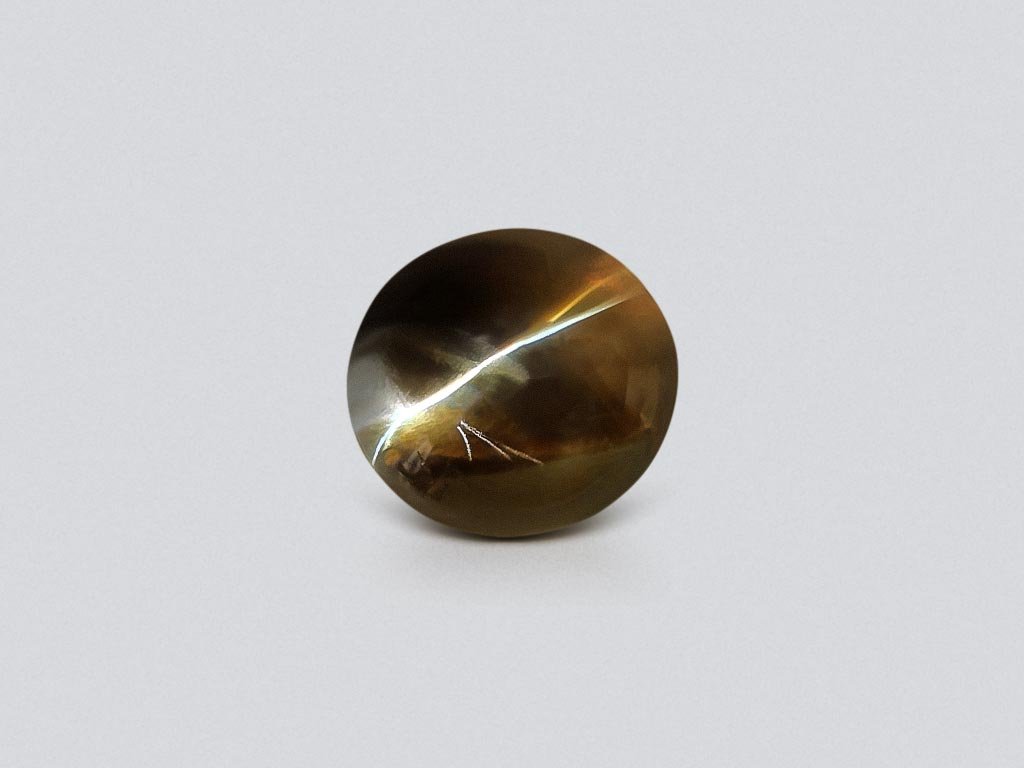 Cat's eye chrysoberyl in cabochon cut 4.29 carats, Sri Lanka Image №1