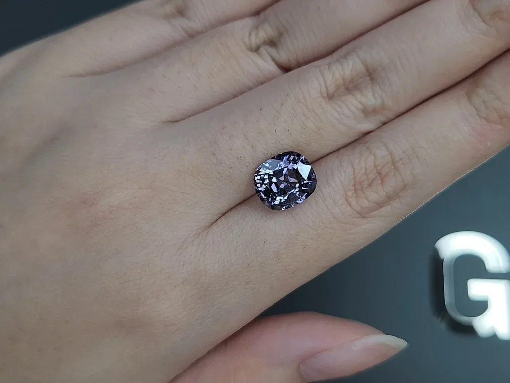 Grey Spinel cushion cut 4.38 carats, Burma Image №2
