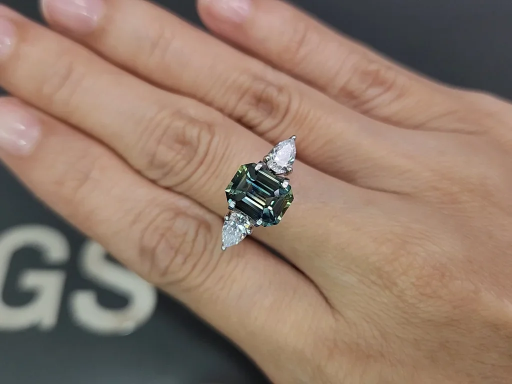 Unheated sapphire Teal octagon cut  3.08 carats, Sri Lanka Image №5