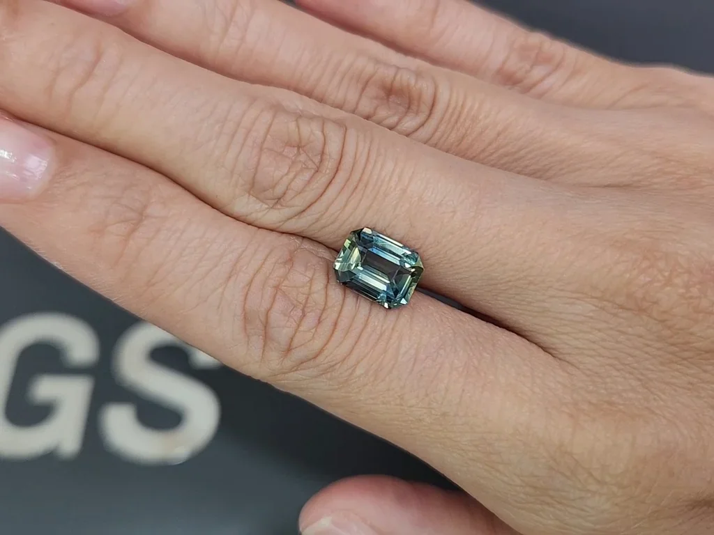 Unheated sapphire Teal octagon cut  3.08 carats, Sri Lanka Image №2