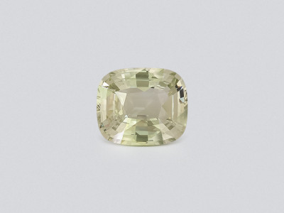 Unheated yellow green sapphire cushion cut 10.14 carats, Sri Lanka photo