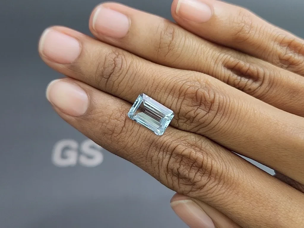 Aquamarine octagon cut 3.76 carats, Madagascar  Image №2