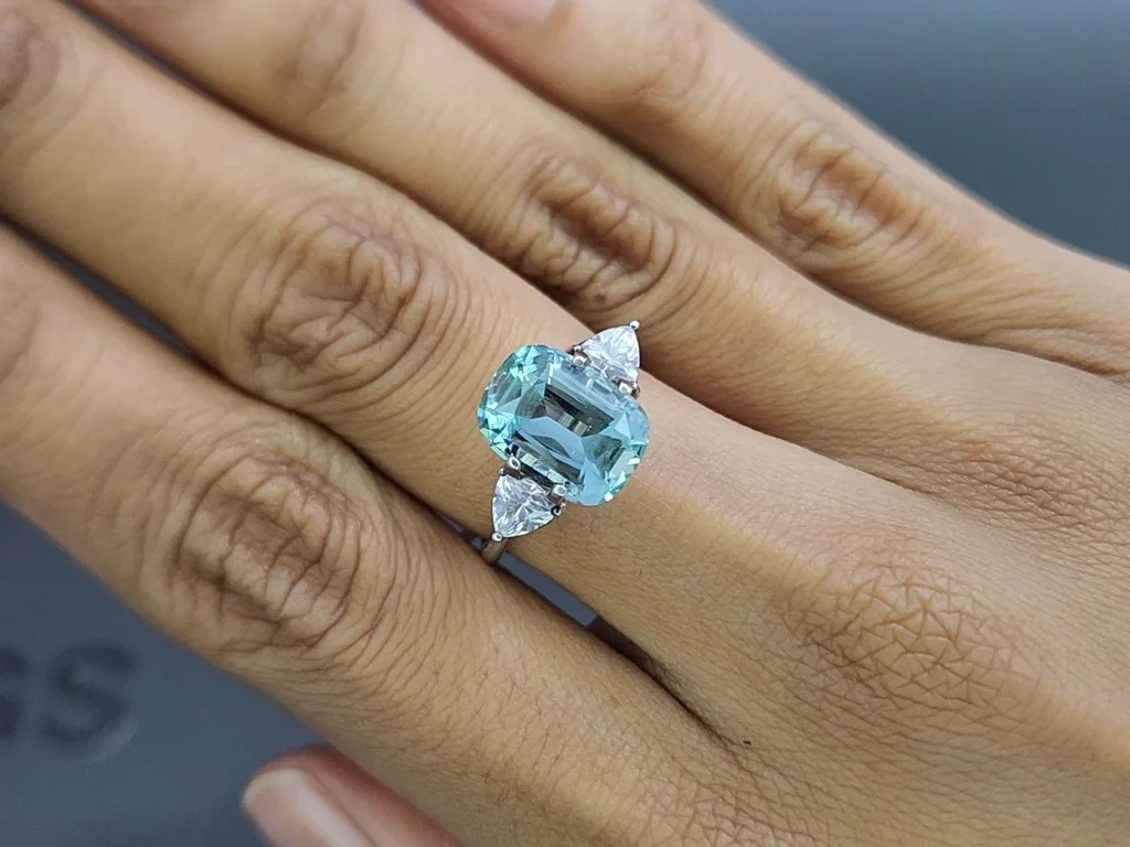 Aquamarine cushion cut 3.79 carats, Madagascar  Image №5