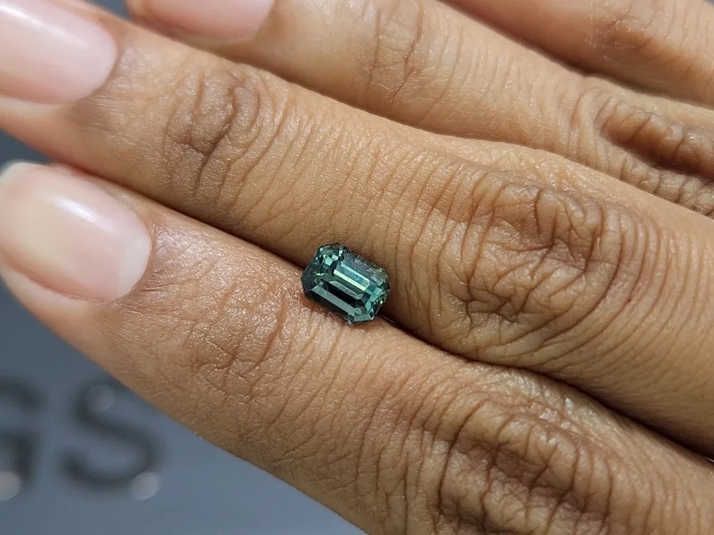 Unheated Teal sapphire octagon cut 1.63 carats, Madagascar Image №2