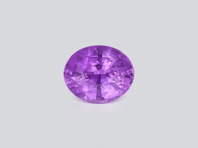 Unheated violet pink sapphire oval cut 1.64 carats, Madagascar photo