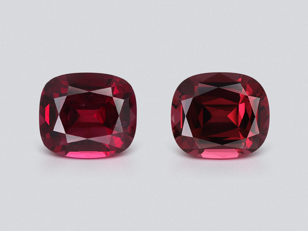 Pair of rhodolite garnets cushion cut 4.53 carats, Madagascar Image №1