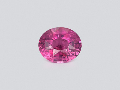 Spinel Mahenge oval cut 10.24 carats, Tanzania photo