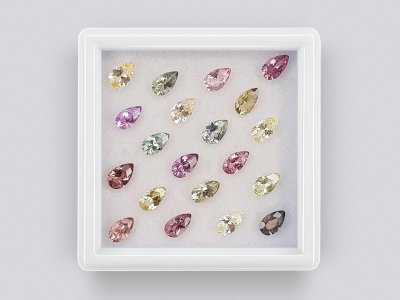 Set of calibrated sapphires 5x3 mm in pear cut 4.64 carats/20 pcs. photo