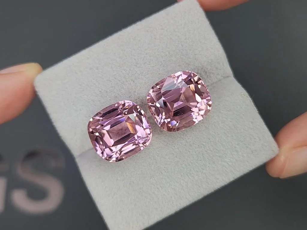 Pair of Baby Pink tourmalines in cushion cut 23.48 carats, Afghanistan  Image №4