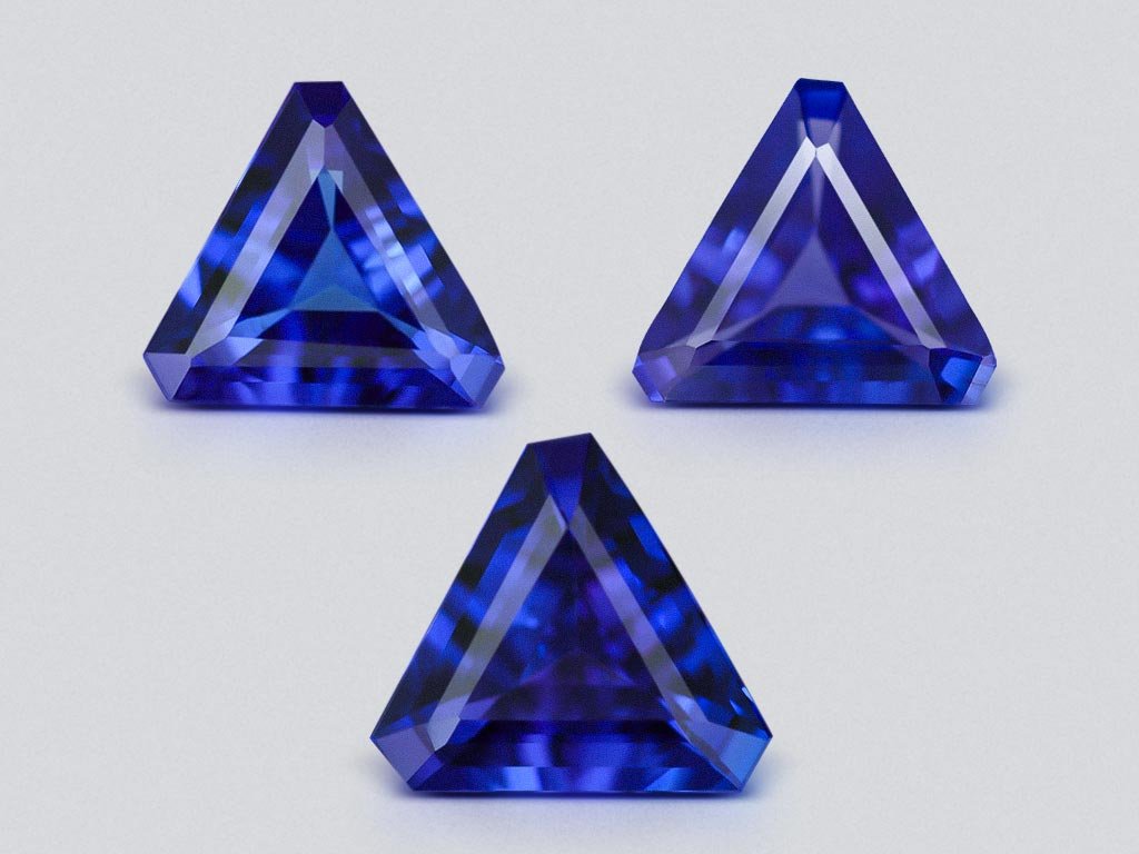 Fancy cut blue tanzanite set 7.86 carats, Tanzania Image №1